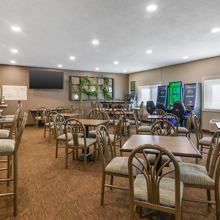 Everspring Suites Bismarck Buitenkant foto