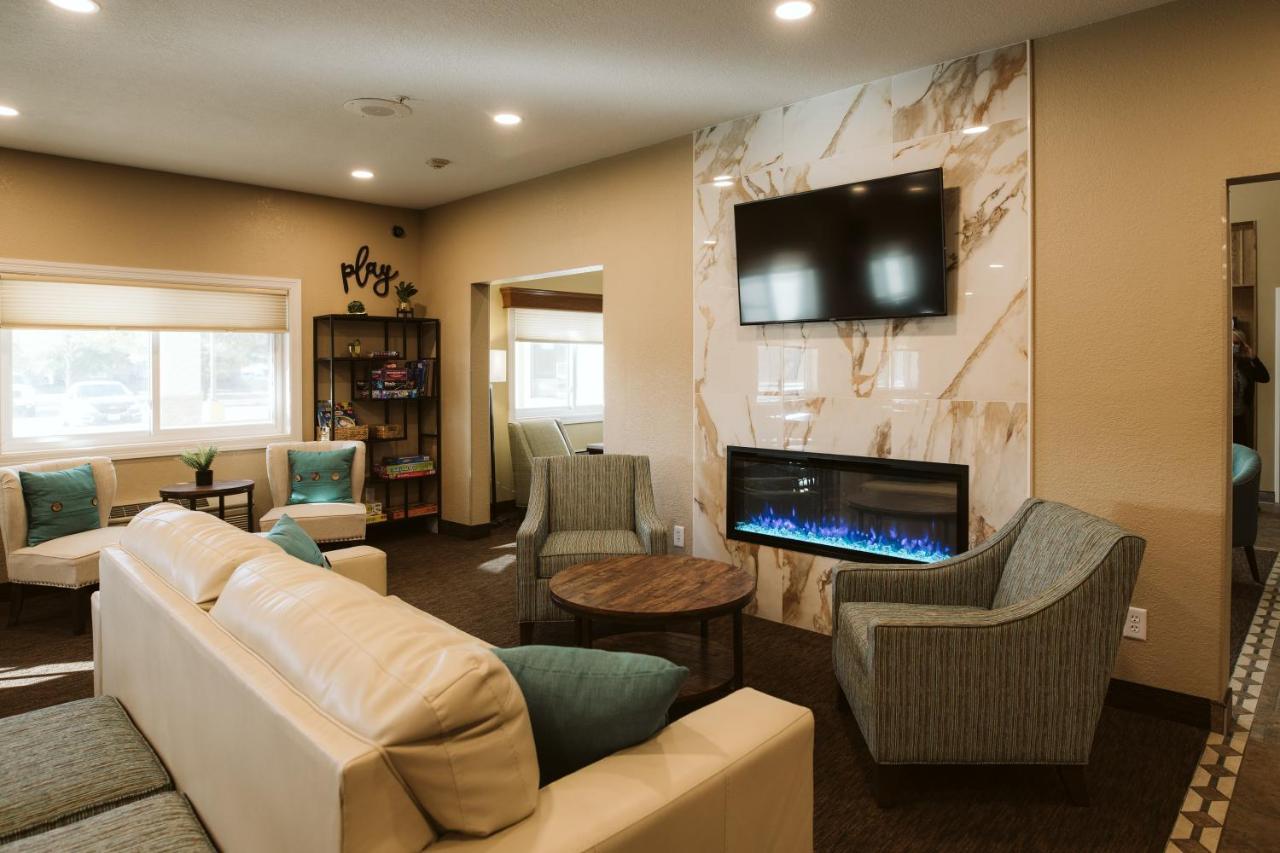Everspring Suites Bismarck Buitenkant foto