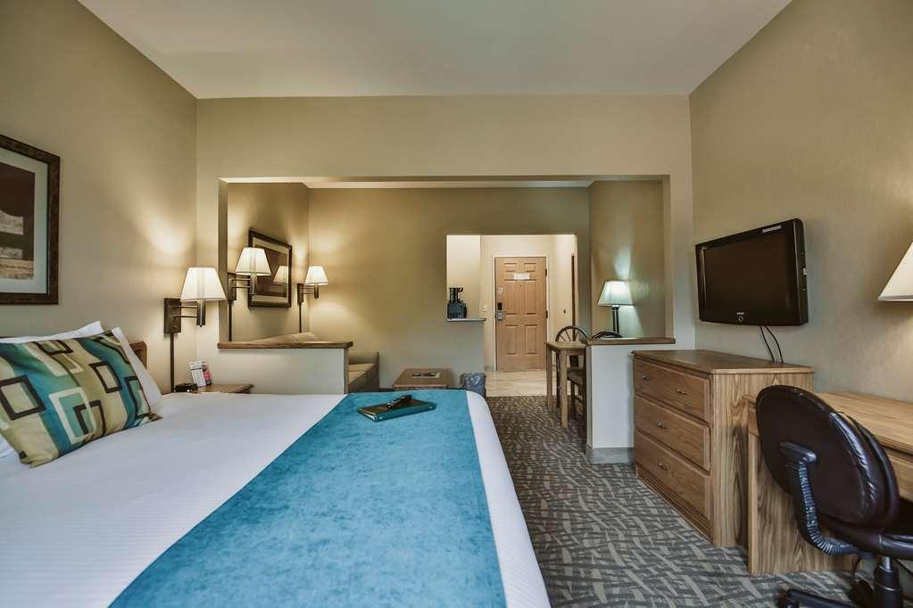 Everspring Suites Bismarck Kamer foto