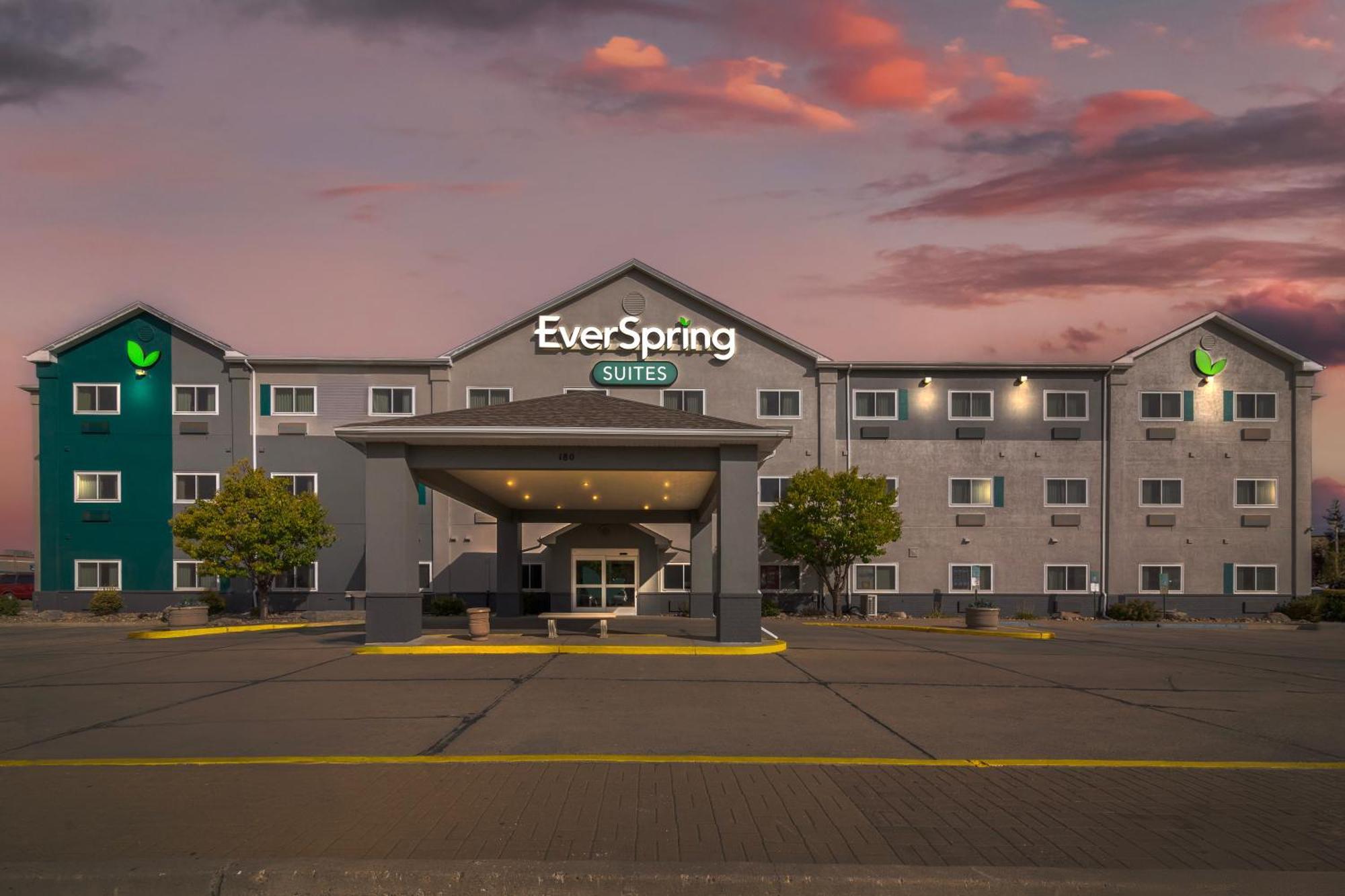 Everspring Suites Bismarck Buitenkant foto