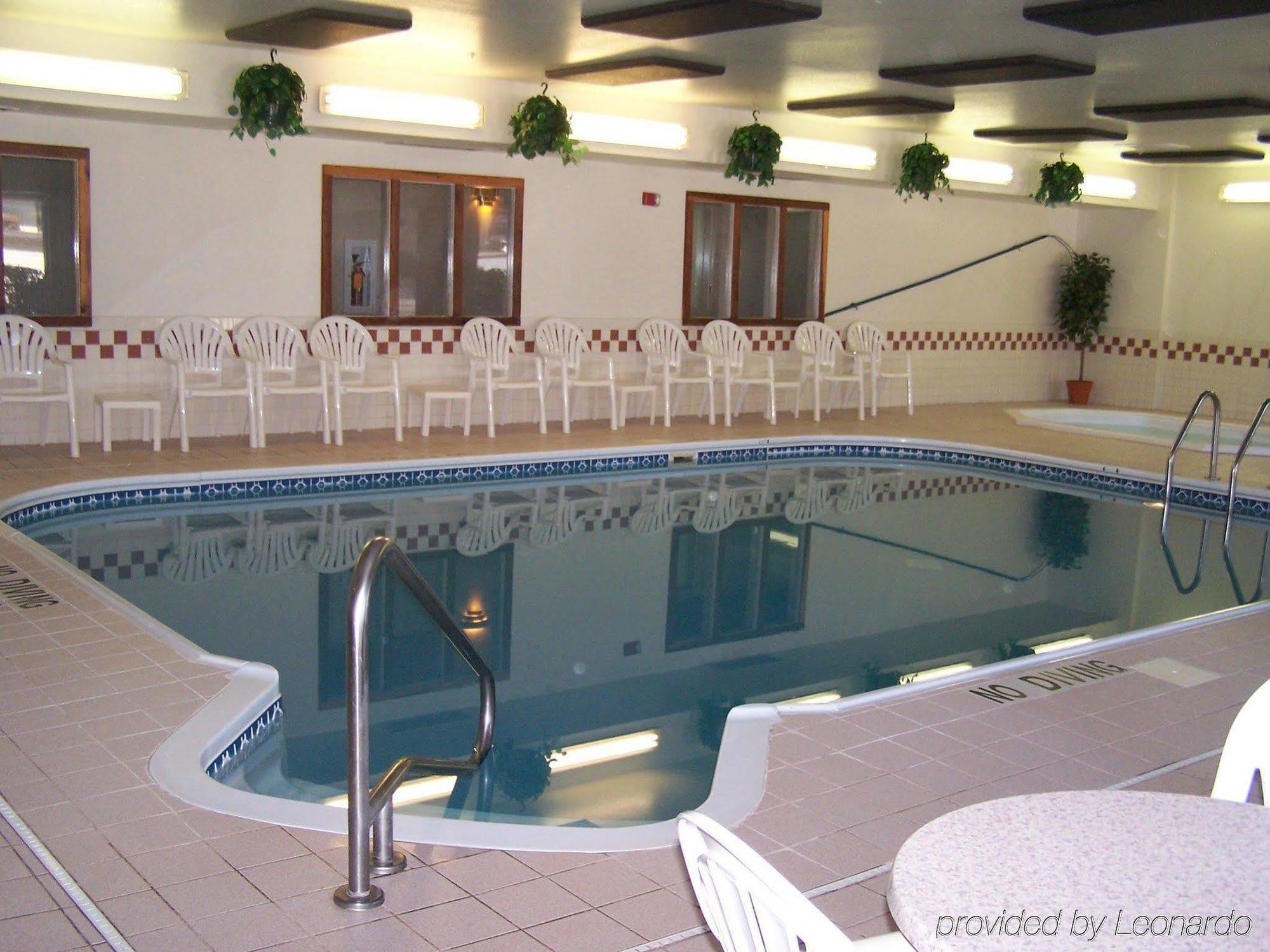 Everspring Suites Bismarck Buitenkant foto