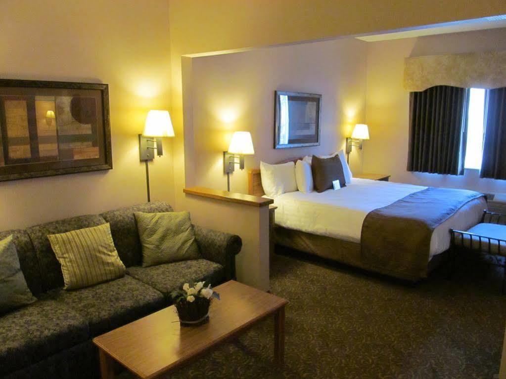 Everspring Suites Bismarck Buitenkant foto